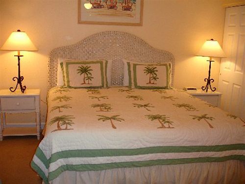 Tradewinds Resort By Resortquest Bradenton Beach Bagian luar foto